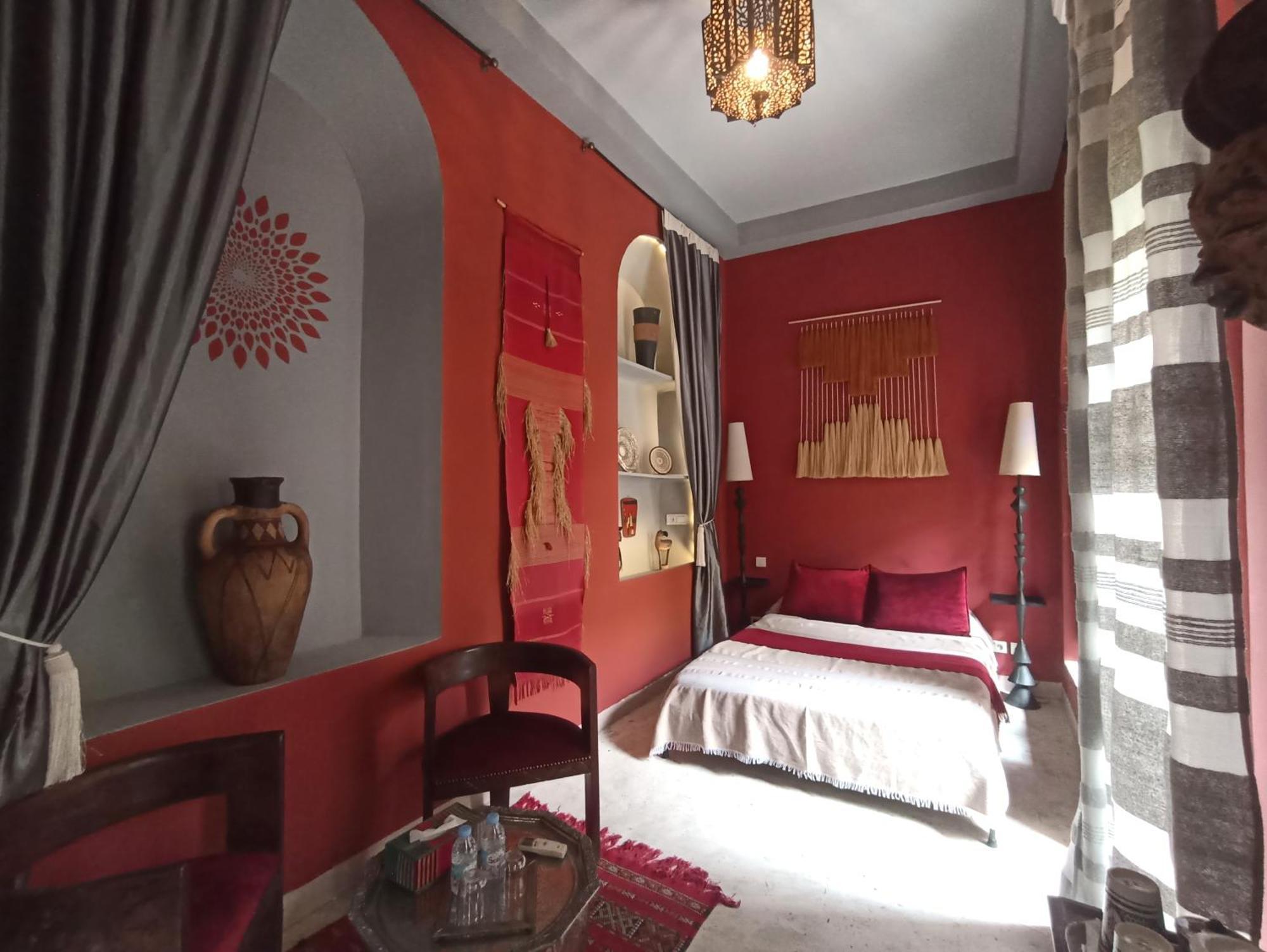 Dar Taliwint Hotel Marrakesh Exterior photo