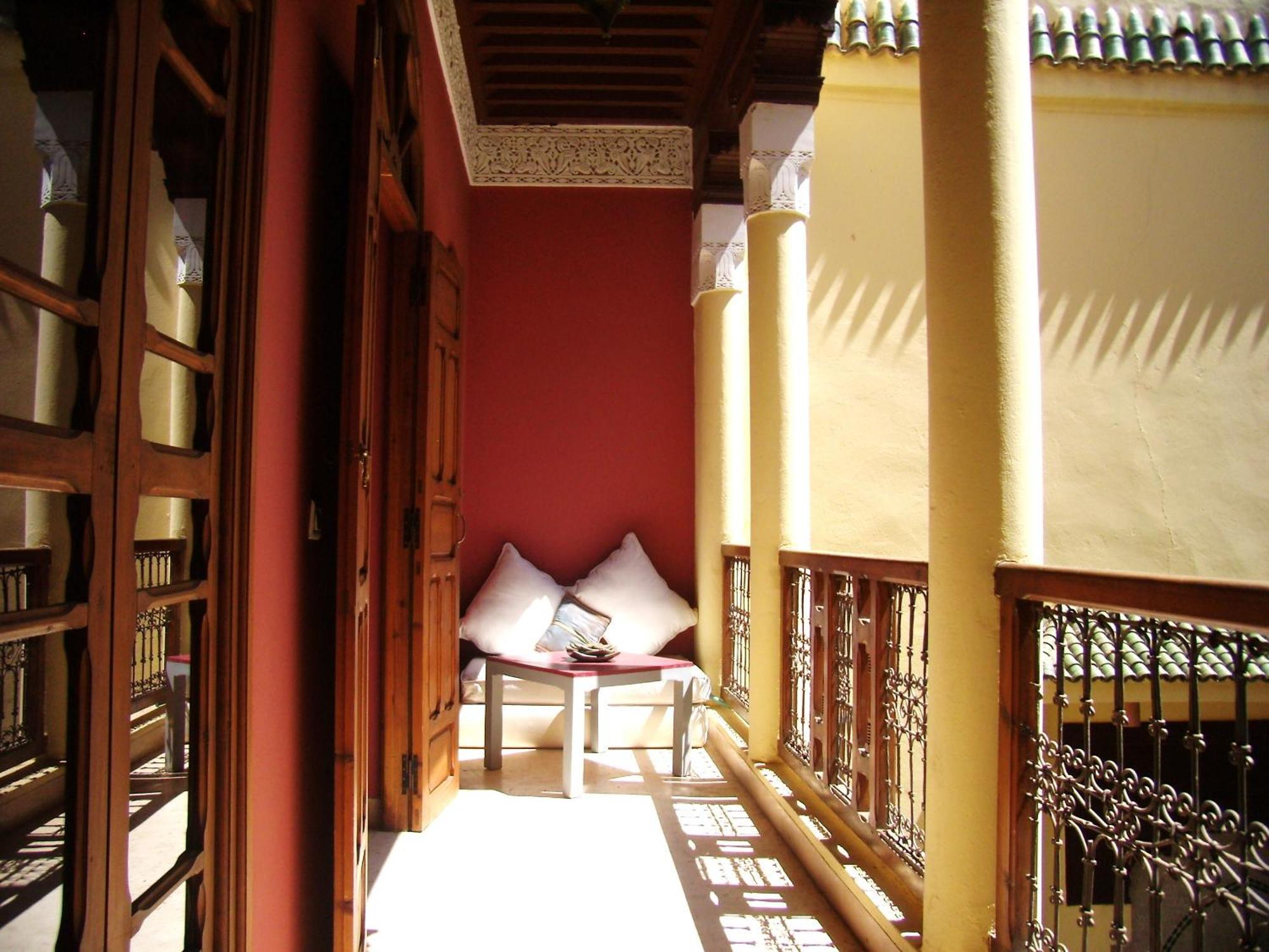 Dar Taliwint Hotel Marrakesh Exterior photo